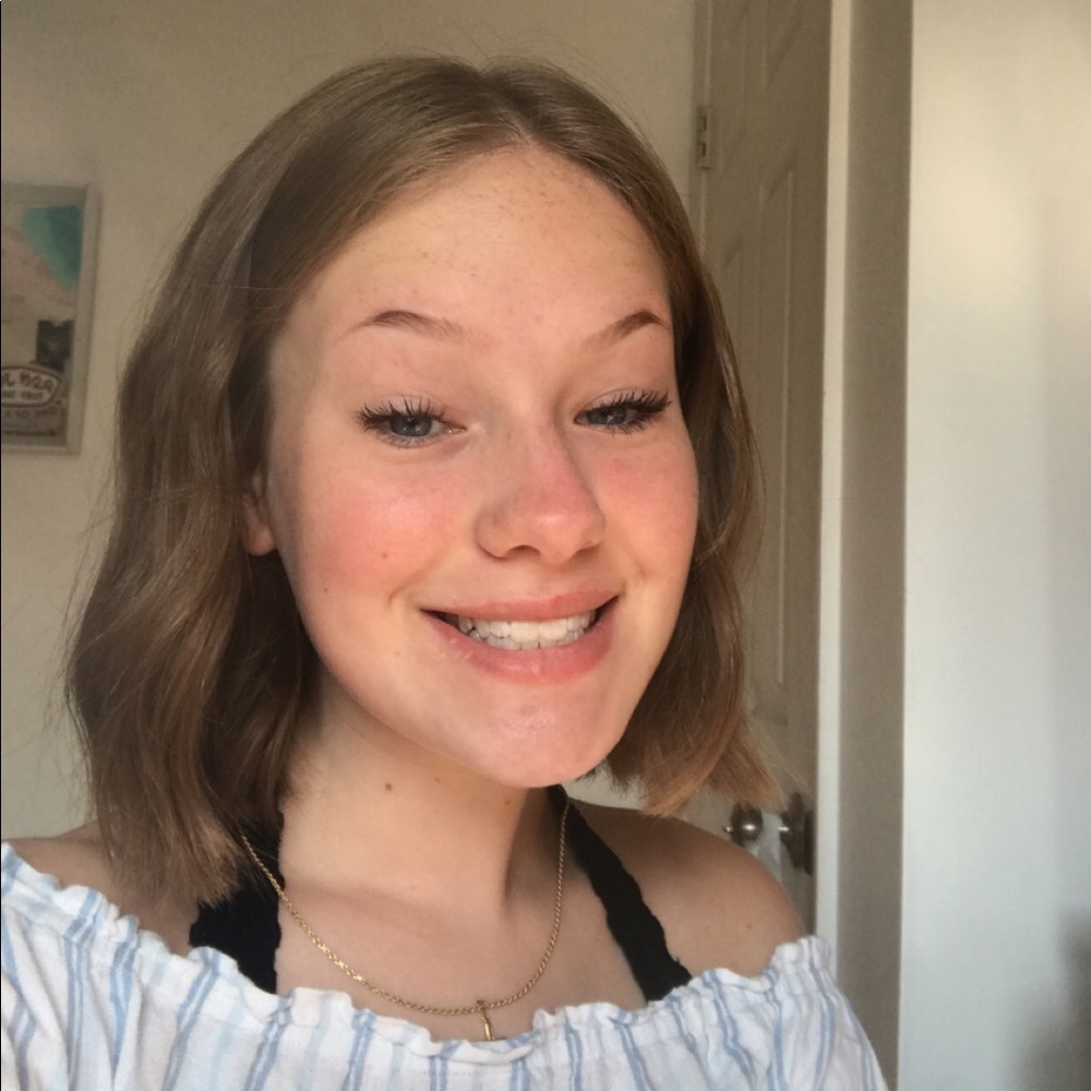 Meet your Posher, Haleigh